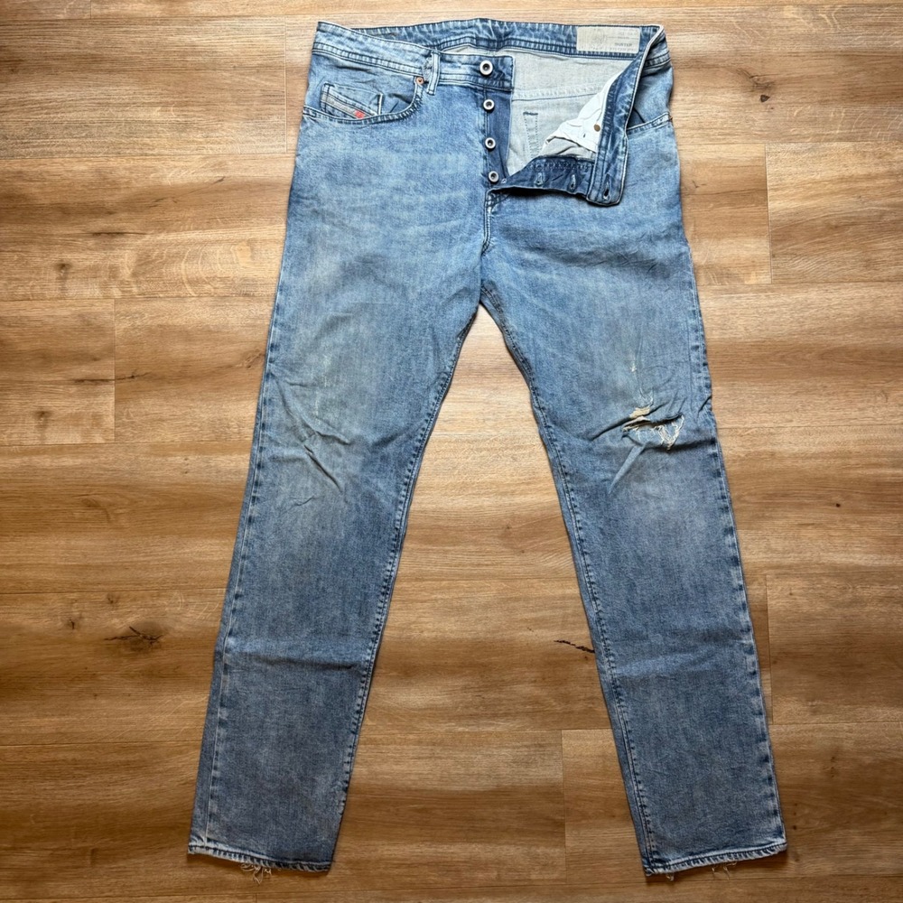 Diesel Buster Jeans Mens 32x30 Blue‎ Distressed Slim Tapered Stone Wash 084UX